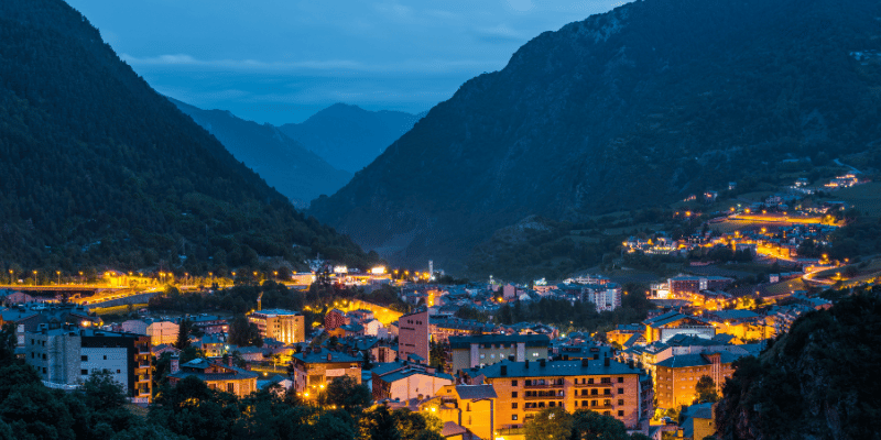Servicio de taxi de Barcelona a Andorra - transporte cómodo y seguro 24h