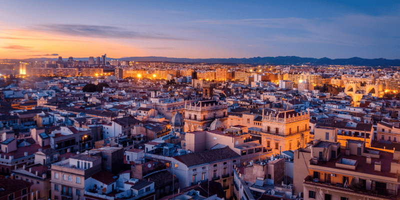 Taxi Barcelona Valencia - traslado privado y directo entre las dos ciudades